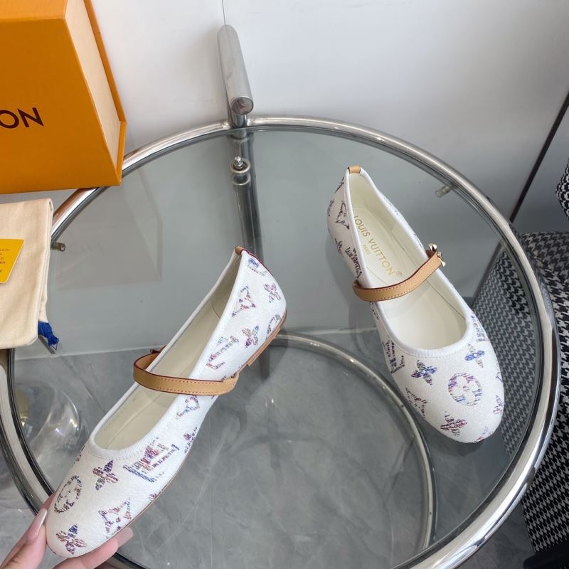 Louis Vuitton Flat Shoes